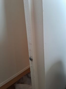 Handwerker für Türreparaturen