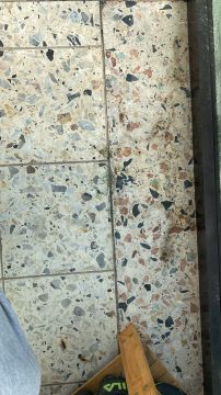 Contratista para la reparación de baldosas