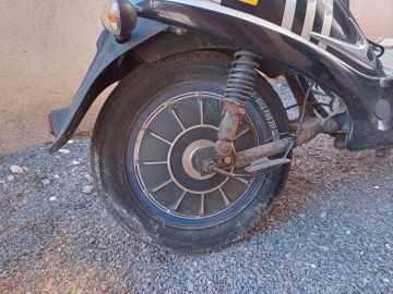 Spezialist für E-Scooter - Auto