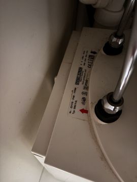 Durchlauferhitzer installieren oder austauschen - R. H.