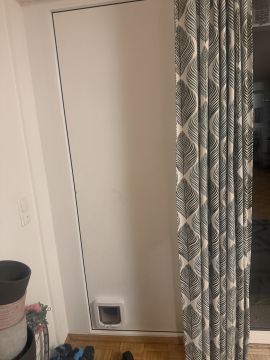 Fachmann für Katzenklappen