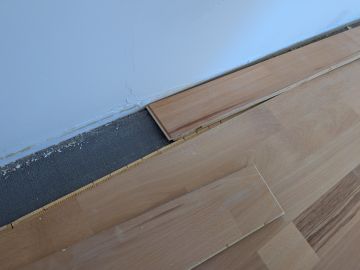 Experten für Fußböden(Vinyl) - Haus