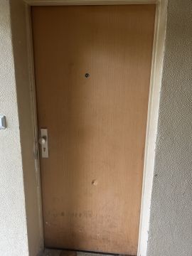 Spécialiste de la réparation de portes - Maison