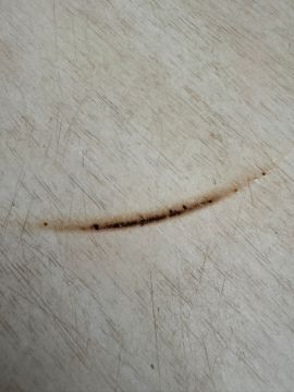 Küchenarbeitsplatte reparieren oder ausbessern