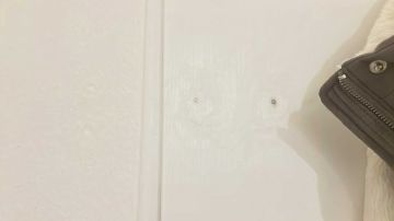 Handwerker für Türreparaturen