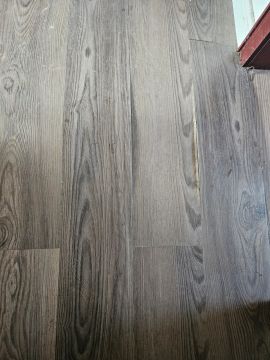 Spezialisten für Vinyl- oder Linoleumböden - Haus