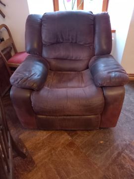 Upholstery and Furniture Cleaning - Cleaning
