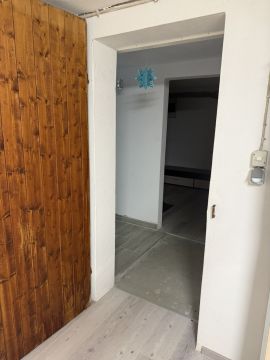Fachmann für Türmontage