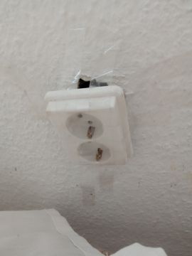 Switch and Outlet Specialist