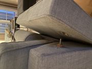 Handwerker für Möbelreparatur