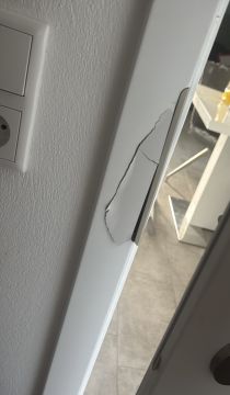 Handwerker für Türreparaturen
