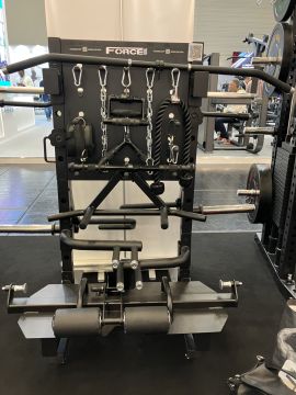 Fitnessgeräte montieren