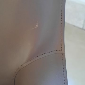 Spécialiste du cuir