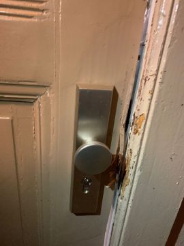Door Repairman