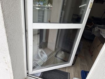 Pet Door Installer