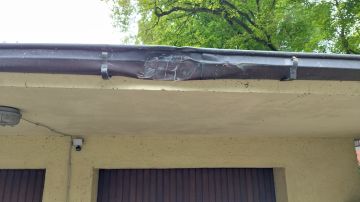 Gutter Repairman