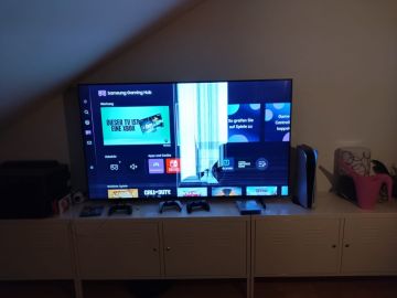 TV Repair Specialist