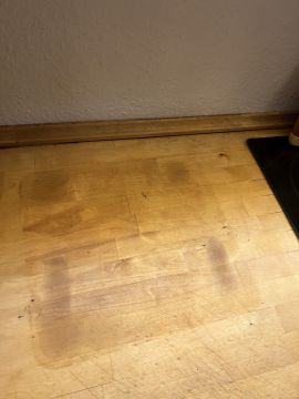 Küchenarbeitsplatte reparieren oder ausbessern