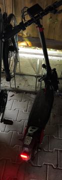 Reparación de patinete eléctrico
