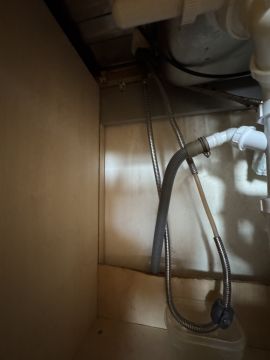 Handwerker für Waschbecken