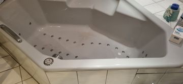 Piscinas, jacuzzis y spas