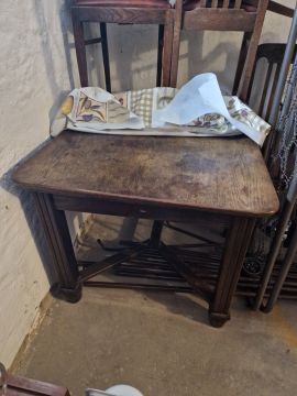 Handwerker für Möbelreparatur - Haus