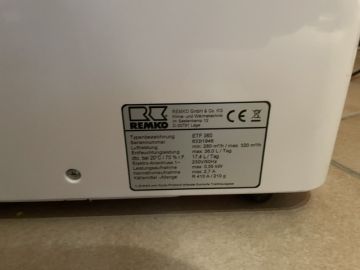 Refrigerator Repairman