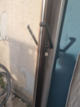 Handwerker für Türreparaturen - Haus