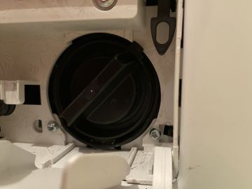 Techniker für Waschmaschinen