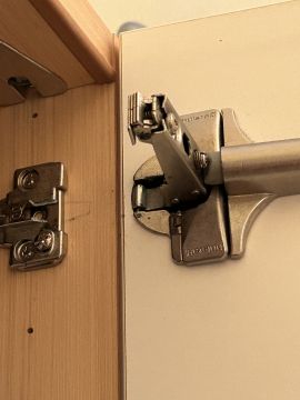 Handyman for Cabinet Repair - Home Improvements