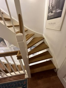 Treppe und Treppenhaus bauen oder umgestalten