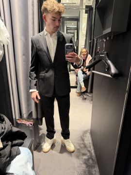 Magasin de location de smokings et de costumes