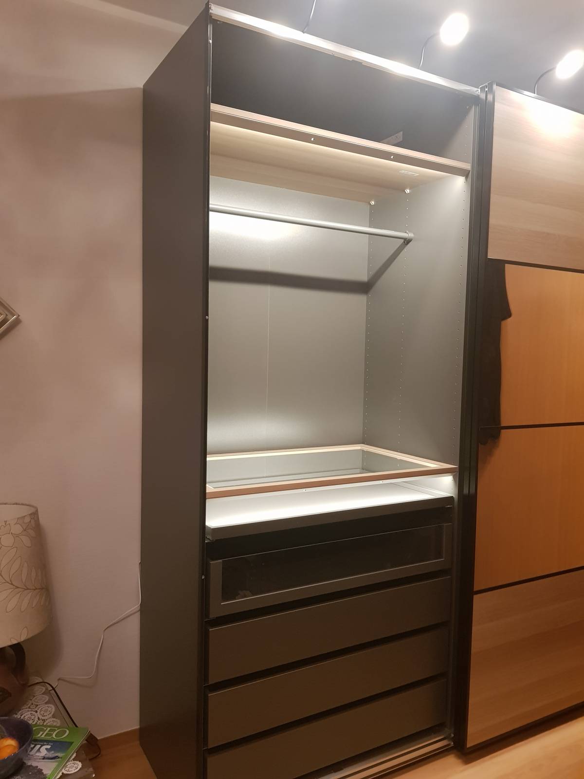 Giorgi Tavartkiladze - Berlin - IKEA Furniture Assembly