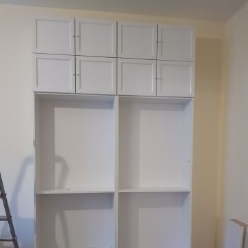 Giorgi Tavartkiladze - Berlin - IKEA Furniture Assembly