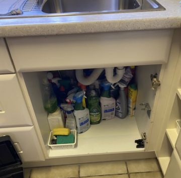 Handwerker für Türreparaturen