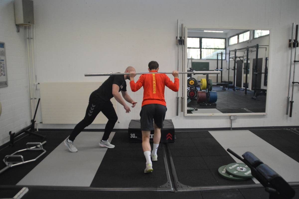 Janis Beckers - Personal Training - Köln - High-Intensity Interval (HIIT) Training