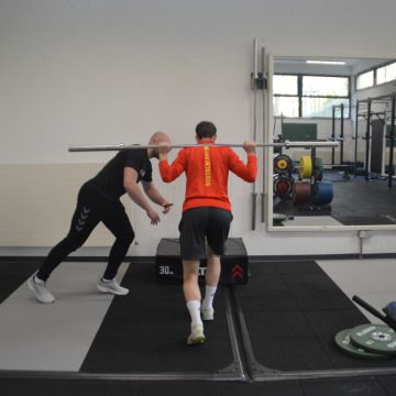 Janis Beckers - Personal Training - Köln - High-Intensity Interval (HIIT) Training