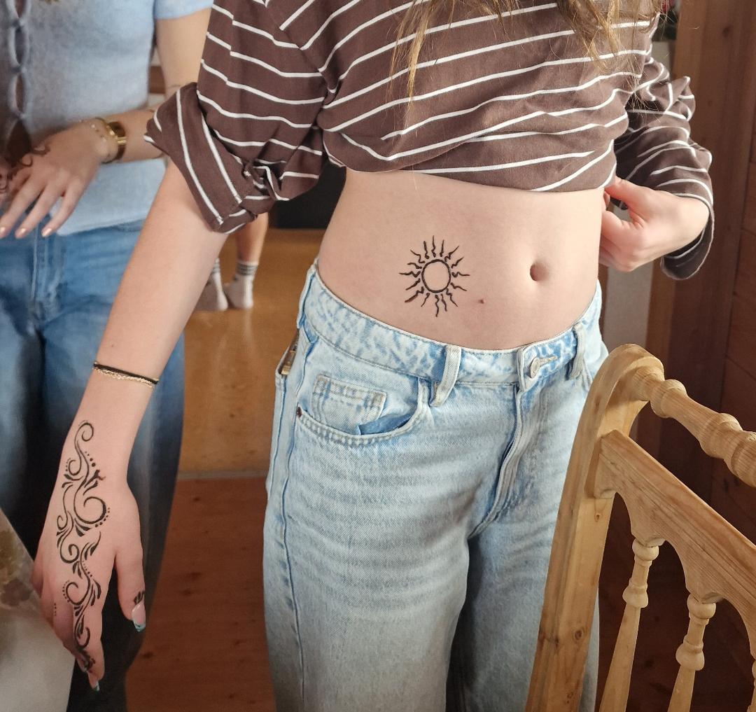 Fari Henna Studio - Regensburg - Temporäre Tattoos