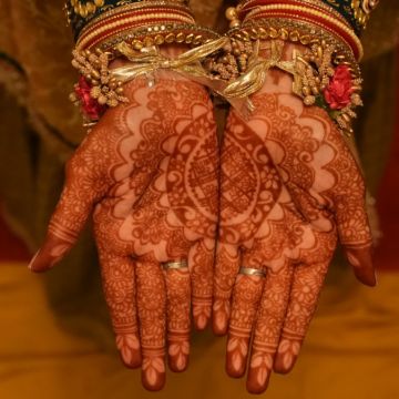 Fari Henna Studio - Regensburg - Tiershow Entertainment