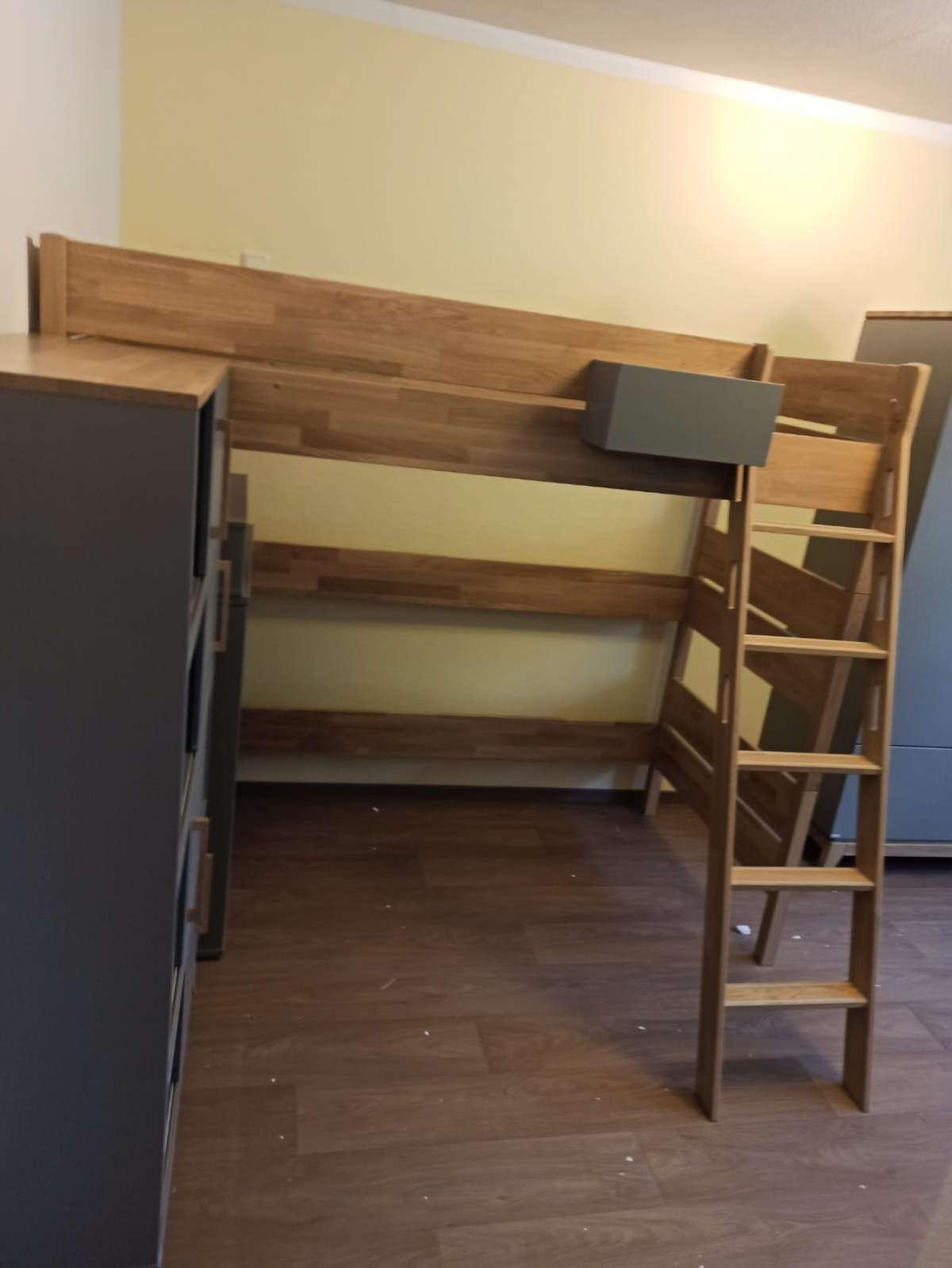 MRMOBELMONTAGE - Wiesbaden - Furniture Refinishing