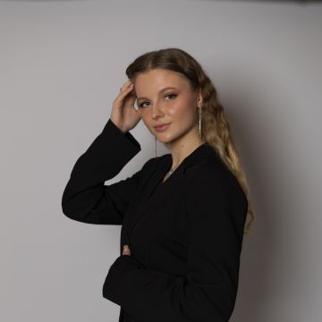 Paula Mehne - Hamburg - Hairdressers and Makeup Artists