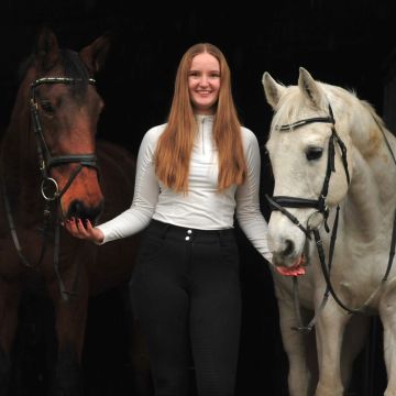 Ann-Katrin Kohnle - Breisgau-Hochschwarzwald - Tiertraining und Verhaltensänderung (keine Hunde)