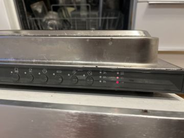 Techniker für Geschirrspüler