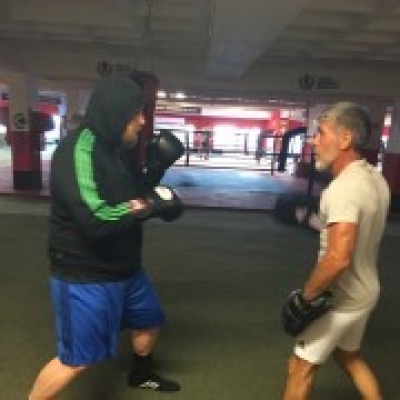 Personaltrainer Senti Für jeden pa ssende Trainings Plan wird individuell. erstellt Ich bin ehemaliger Boxer aus 80 Jahre aus Berlin 1976 habe i - Berlin - Clases de running y jogging