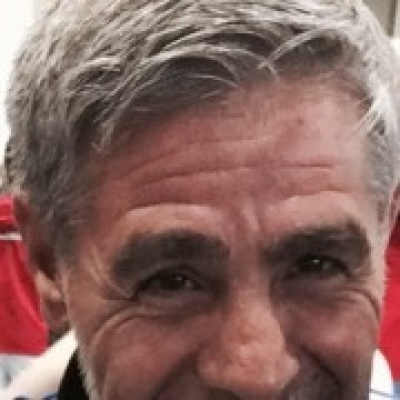 Personaltrainer Senti Für jeden pa ssende Trainings Plan wird individuell. erstellt Ich bin ehemaliger Boxer aus 80 Jahre aus Berlin 1976 habe i - Berlin - Clases de running y jogging