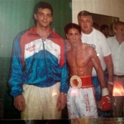 Personaltrainer Senti Für jeden pa ssende Trainings Plan wird individuell. erstellt Ich bin ehemaliger Boxer aus 80 Jahre aus Berlin 1976 habe i - Berlin - Clases de running y jogging