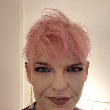 Blair Paint Project - Berlin - Make-up für einen Ball