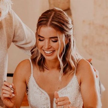 Meike Vanessa Make-Up - Frankfurt am Main - Retouches et couture