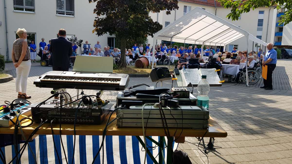 BOEHMISCHE KNOEDEL - Lahn-Dill-Kreis - Music Entertainment