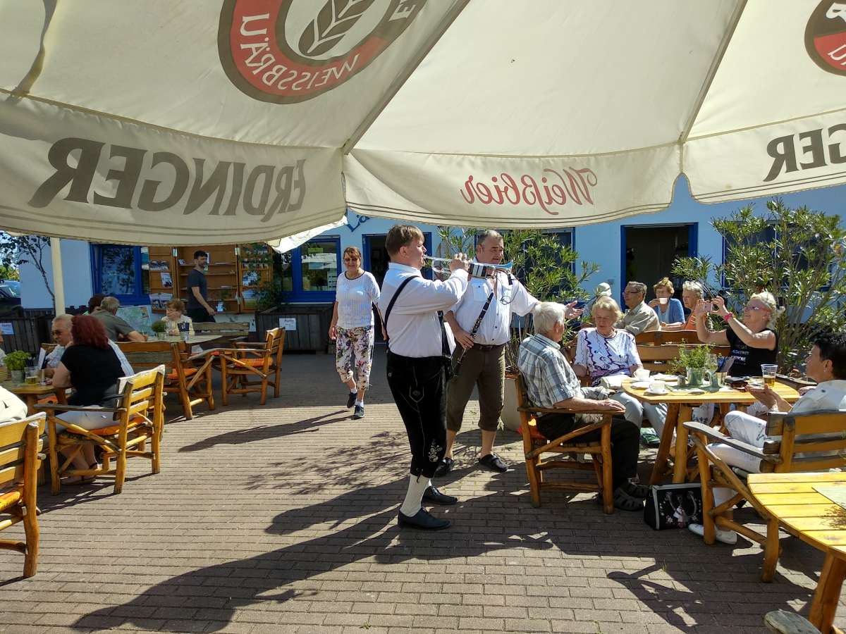 BOEHMISCHE KNOEDEL - Lahn-Dill-Kreis - Dance Entertainment